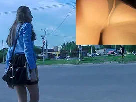 Ass hidden under body color pantyhose in upskirt video