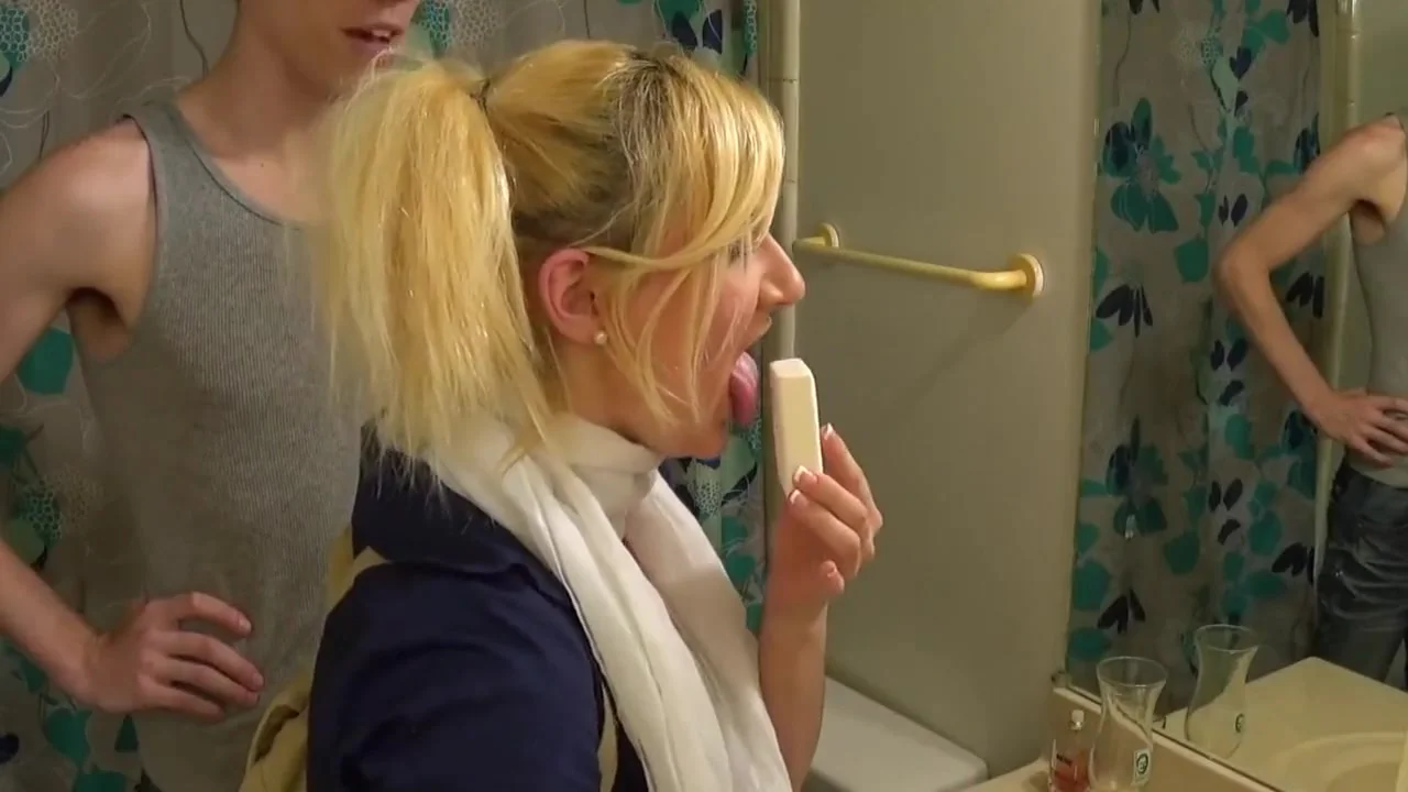 StepDaughter Sucks Step daddy's Cock