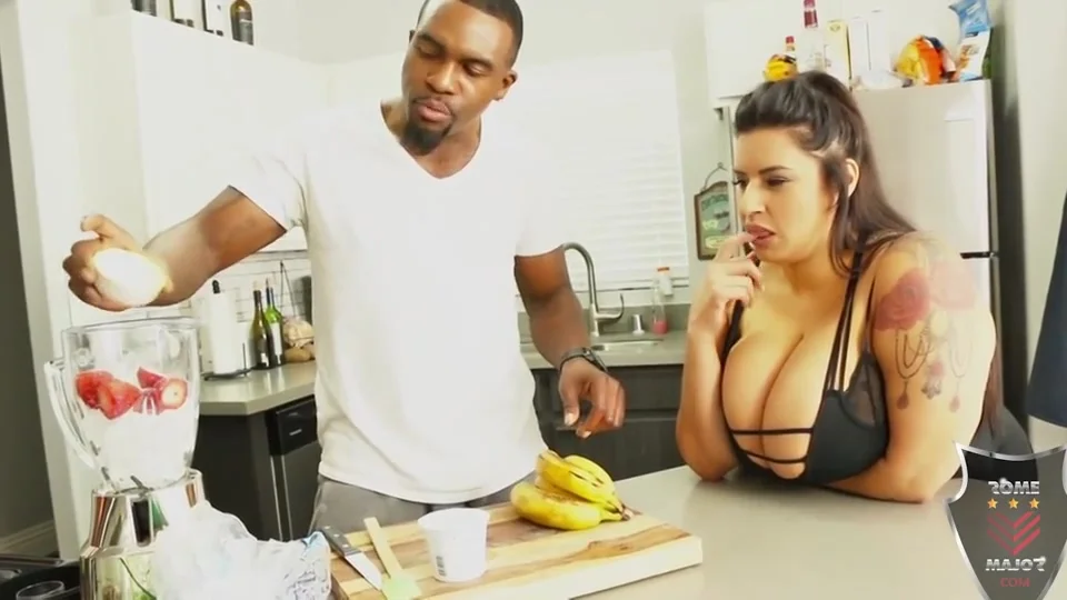Bbw Sofia Rose Gets Protein Cum Shake