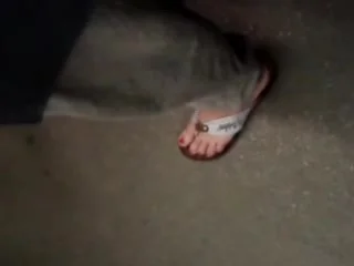 Public Feet 105