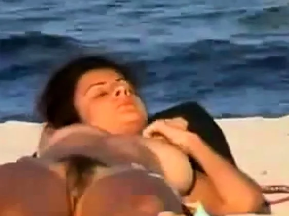 Sexy woman shot in camera voyeur nude beach