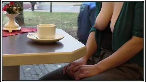 She Must Shows Her Nice Boobs In Public
