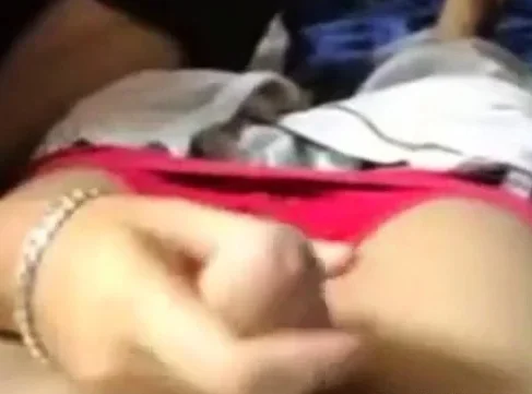 Malay Babe Gives a Stimulating Massage and Happy Ending