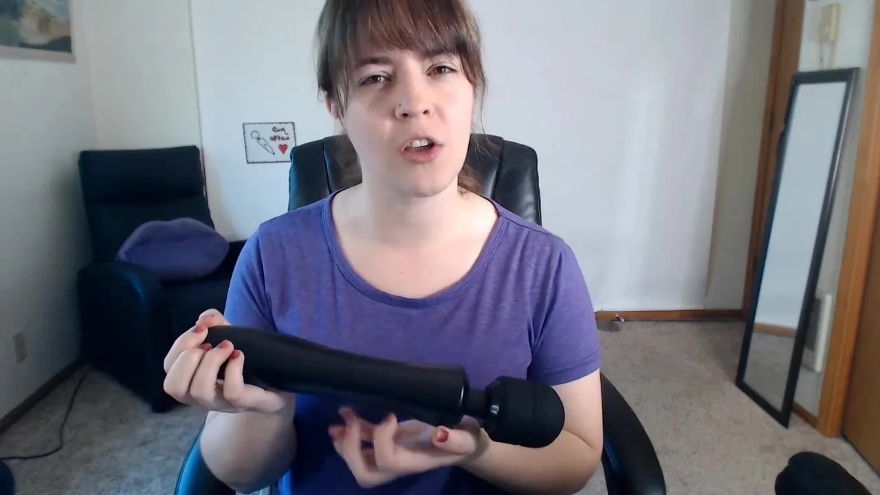 Funzze Two Vibrator Review: Orgasm Monster And Powerful Wand!
