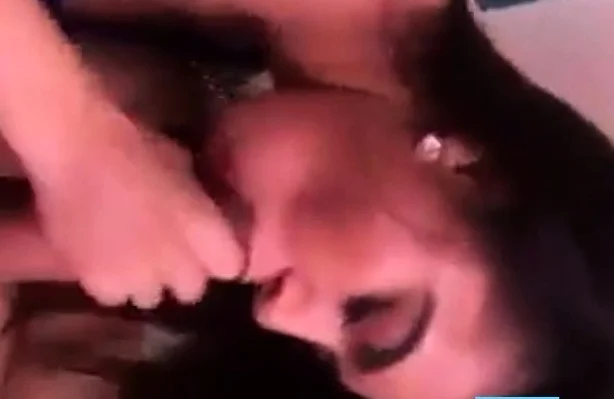 Amateur latina gf sucking huge dick