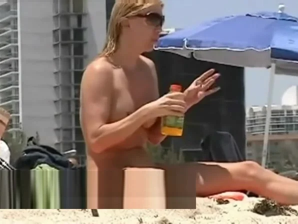 Nude beach films sexy ass women