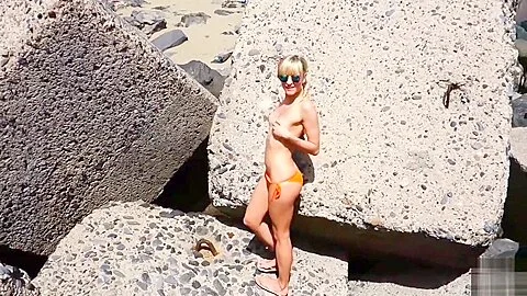 Notgeil am Strand in Spanien - Public im Urlaub Schnuggie91