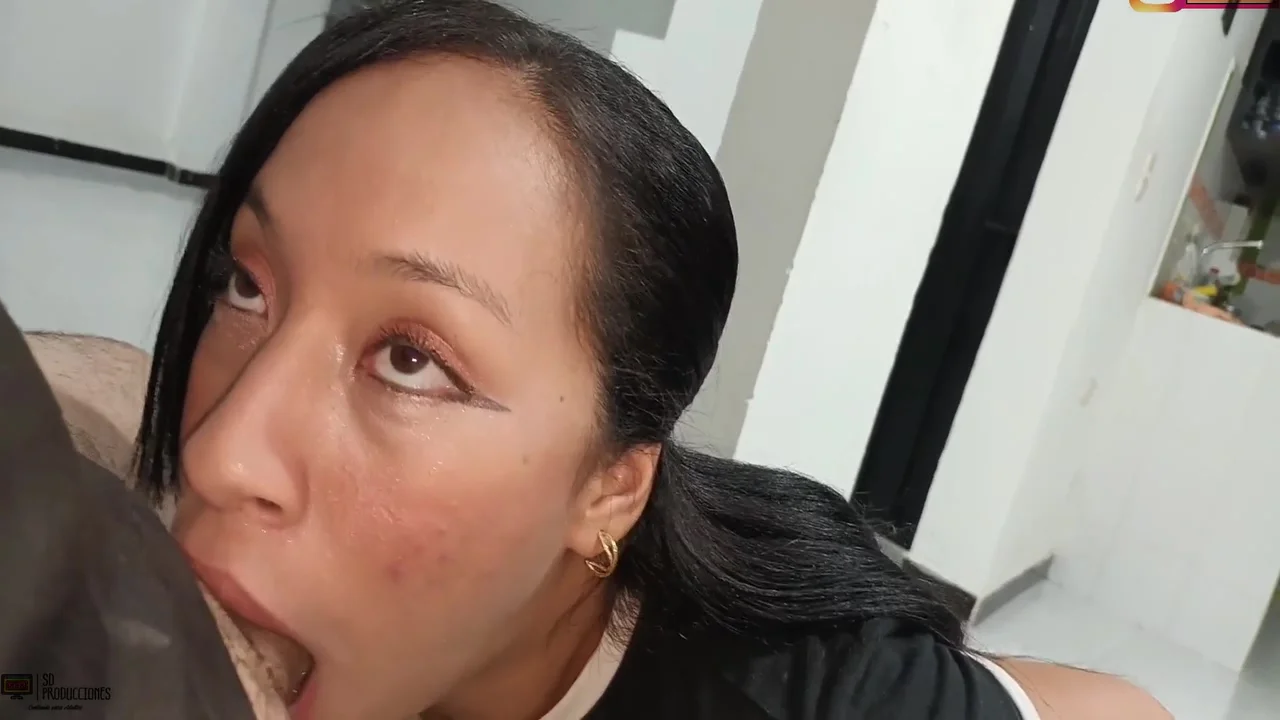 Someone Wants A Stepsister Like Mine With These Delicious Blowjobs - Porn In Spanish