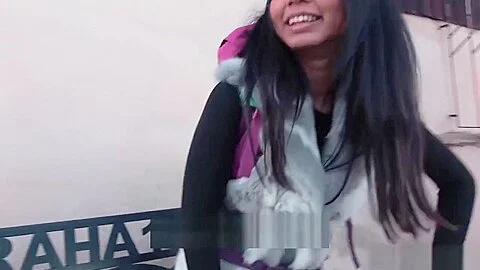 Public Agent Stranded Thai Facialised By Stranger