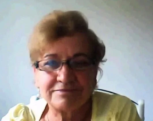 Sexy grandma fingering