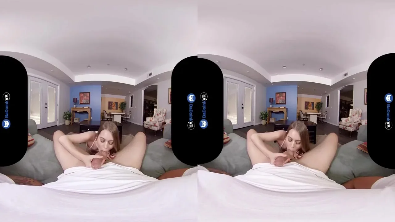 Teen 18+ Cheerleader Has Inappropriate Offer For You With Vr Porn, Jill Kassidy And Virtual Reality