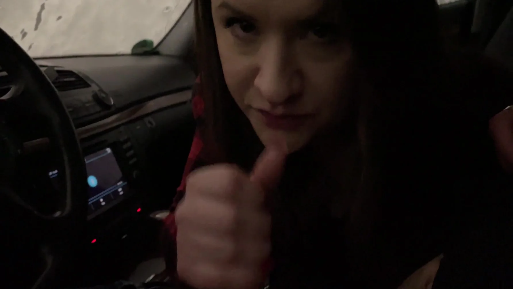Horny Wife Gives A Blowjob At An Automatic Carwash And Swallow Cum