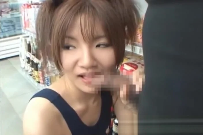 Miku Tanaka Hot Asian doll likes public part5