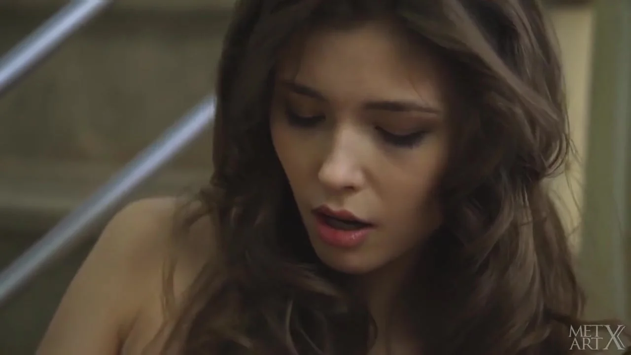 Red Lingerie - Mila Azul