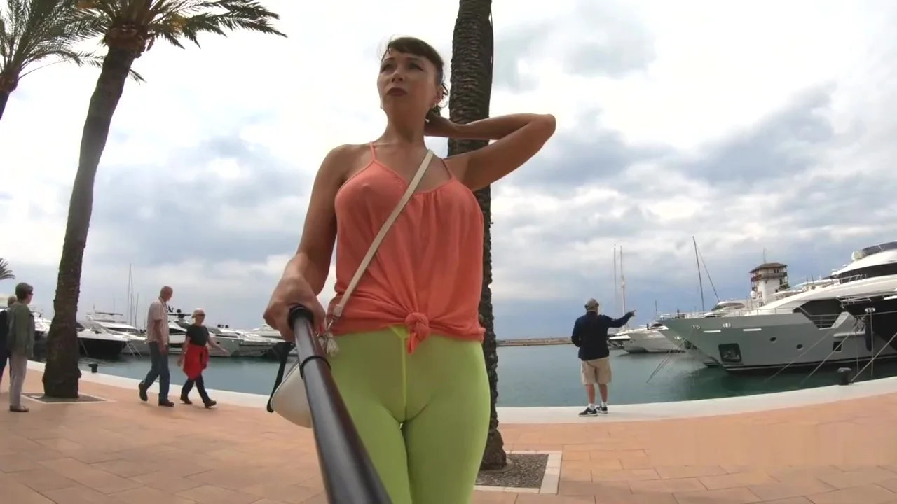 Camel-toe flashing in public