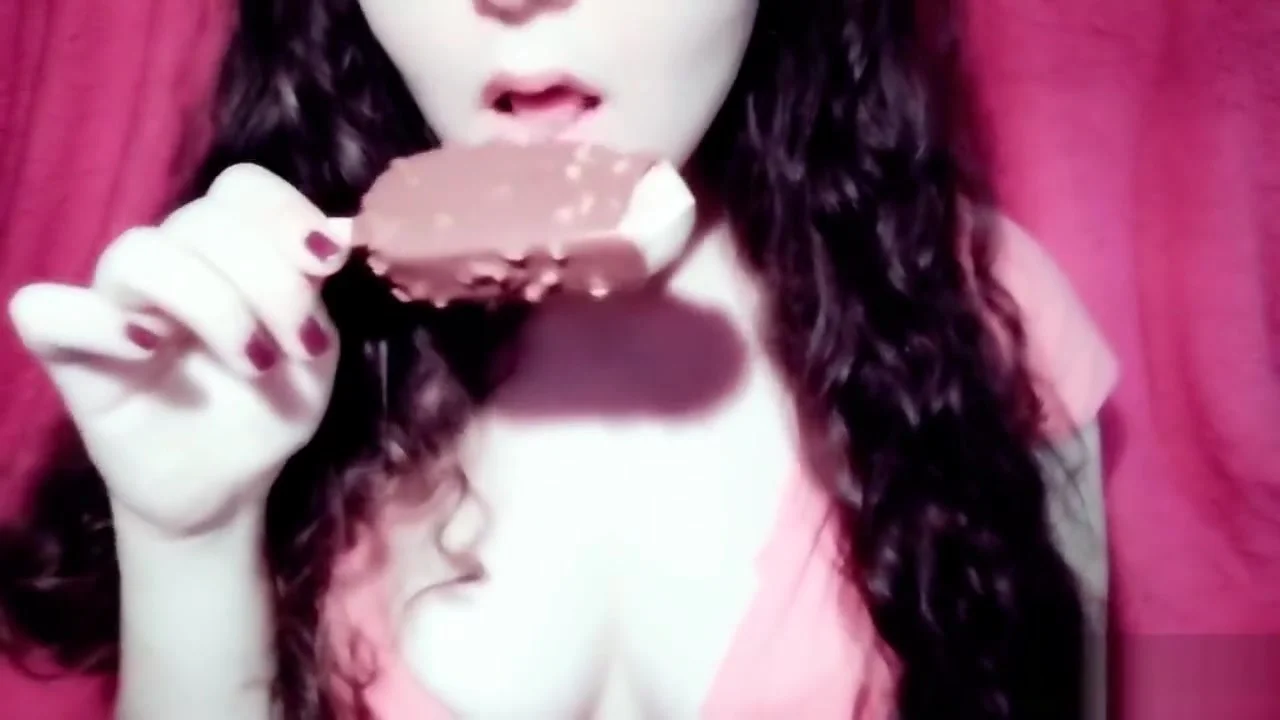 Girl Licking And Sucking Ice Cream ASMR