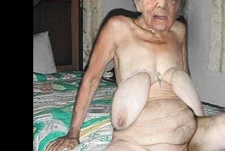 ILoveGrannY All Homemade Porn Pictures Collection
