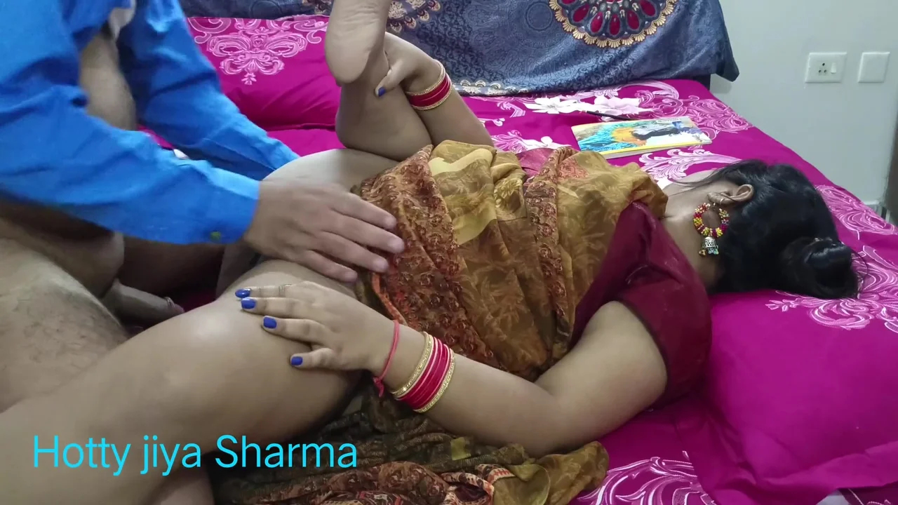 Desi Stepmom Fucking With teen 18+ Step Son When Studying! Step Mom Dont Know Anything