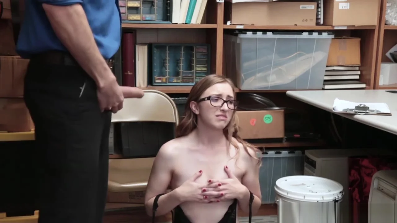 Officer shows no mercy to teen 18+ shoplifter Gracie May Greens wet pussy