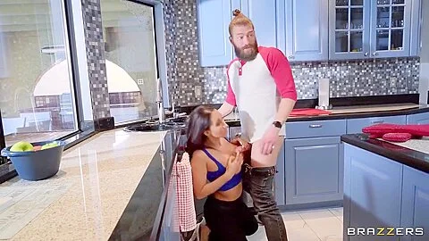 Isis Love In Anal Sex Fiend Milf Doggystyled