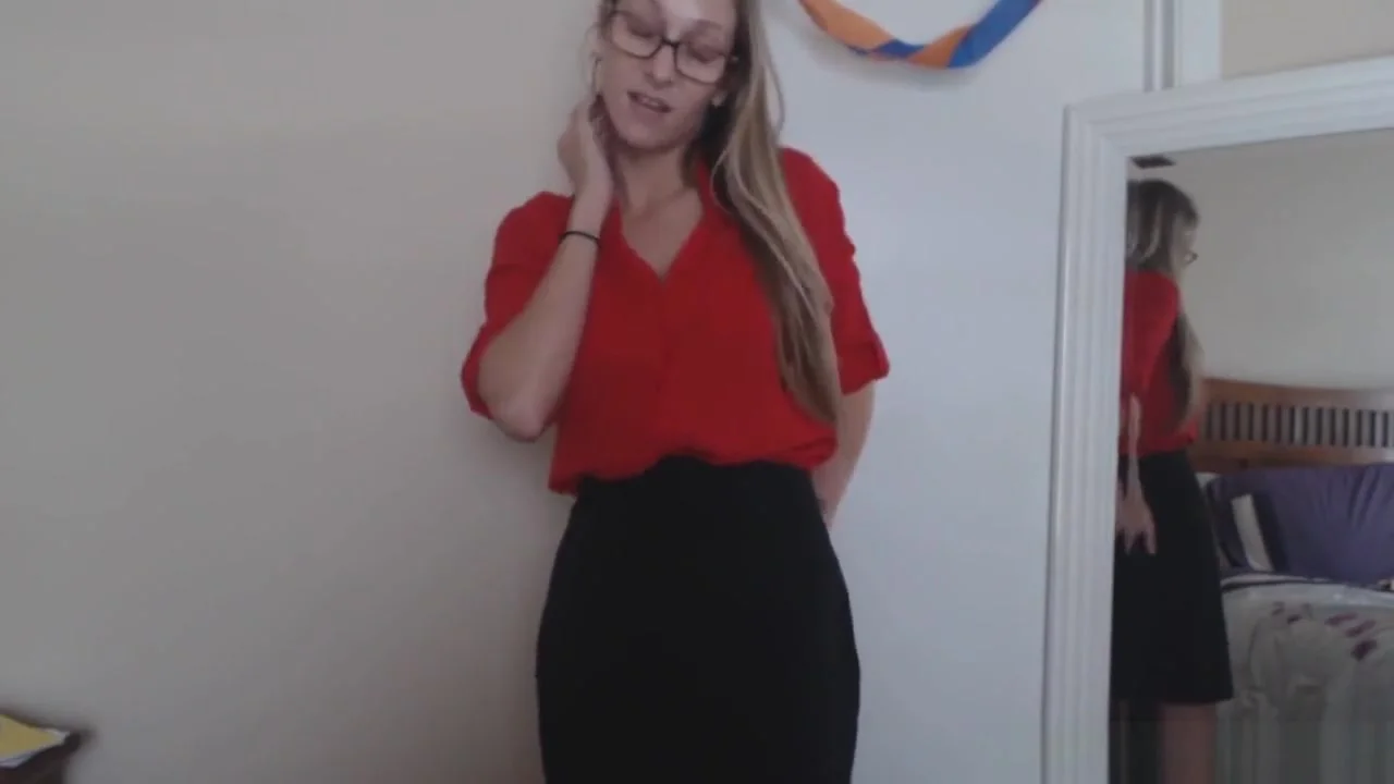 Watch A Hot Girl Masturbating For Her John