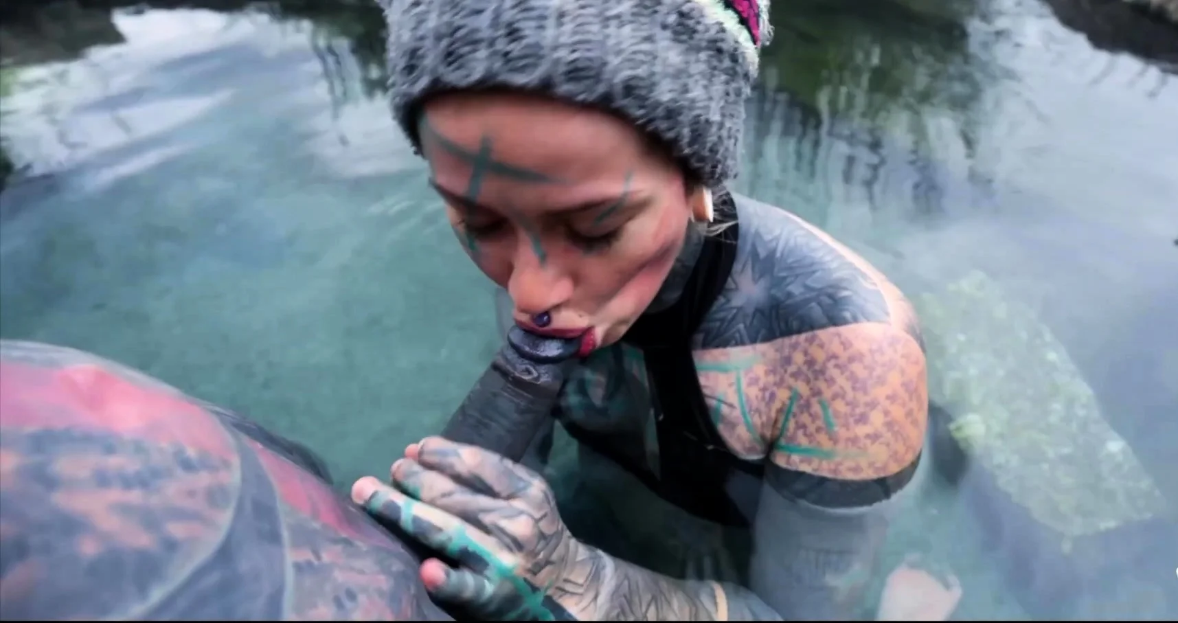 Hot spring anal outdoor fuck with Anuskatzz
