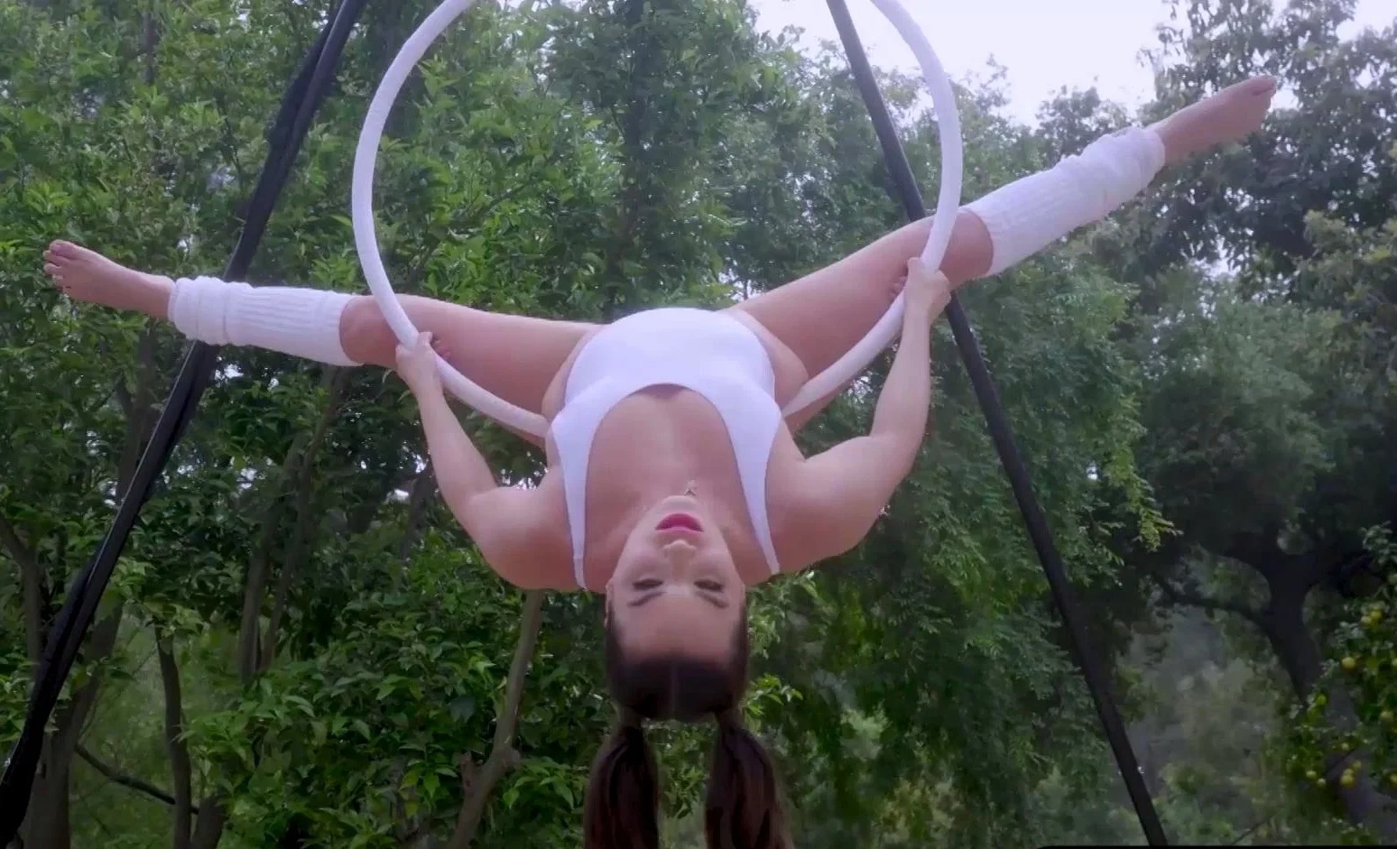 Big ass curvy gymnast MILF strips naked