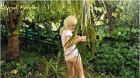 Flower Naked Slut In Her Garden