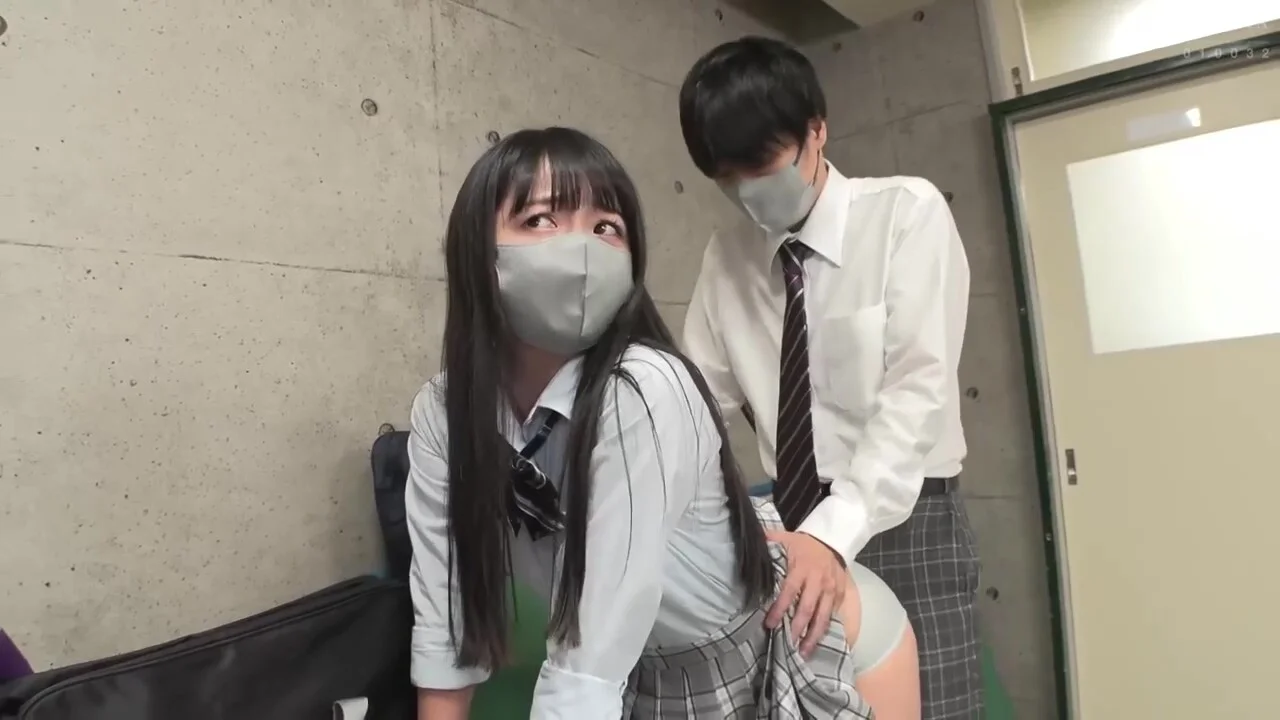 DVLT81 Cuuuuuuty Asian sex WOWOWOW