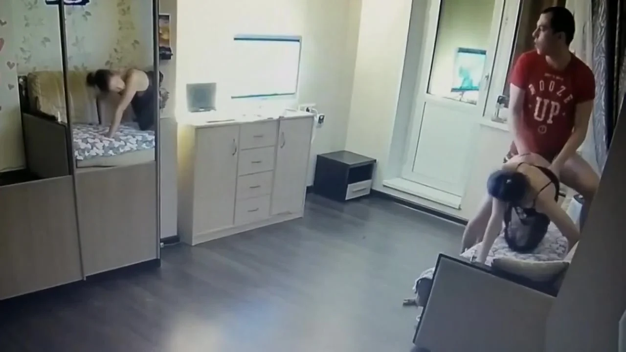 Amateur couple fucking in front of the mirror