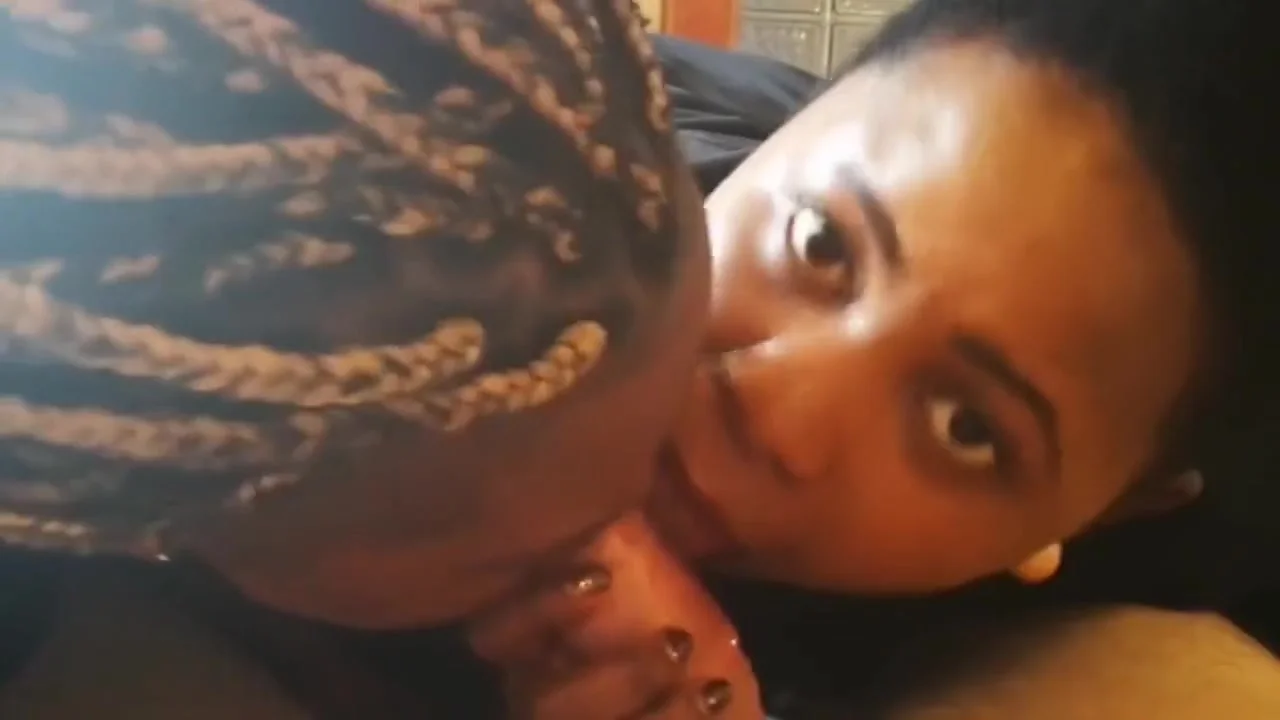 REAL BLACK teen 18+ THREESOME THE GIRLS BOTH GET TO EAT MY CUM