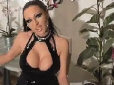 DEUTSCHE BIMBO GIRL