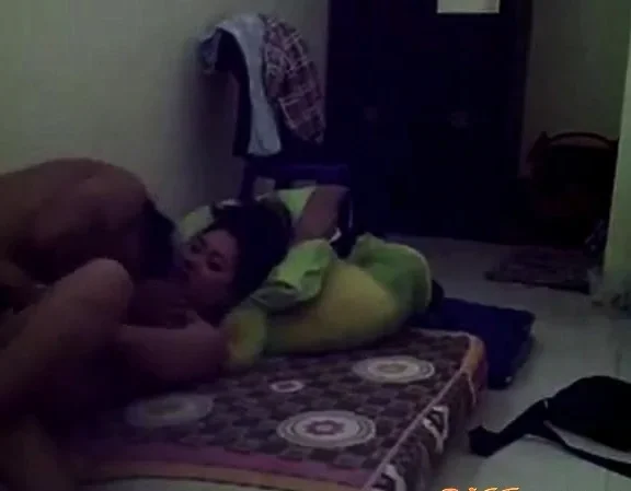 indonesian sexy babe with her boyfriend
