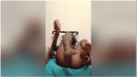 Ebony Queen Handling 7inch Dildo Anal Session Like A Pro, Closeup