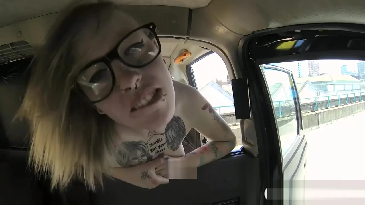 Nasty blonde passenger with tattoos pounded by fake driver