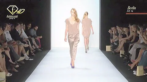 Nude Opss Fashion Week