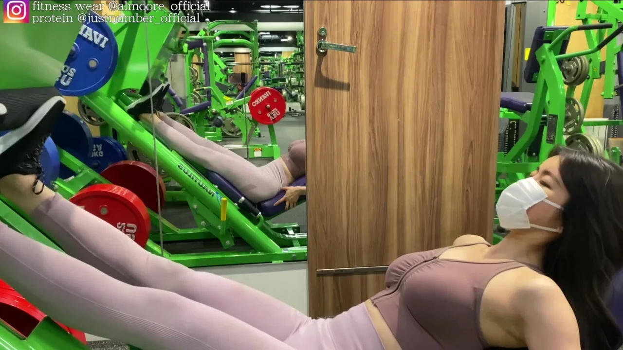 Japanese Hottest Fitness Girl Shibuya Yuri