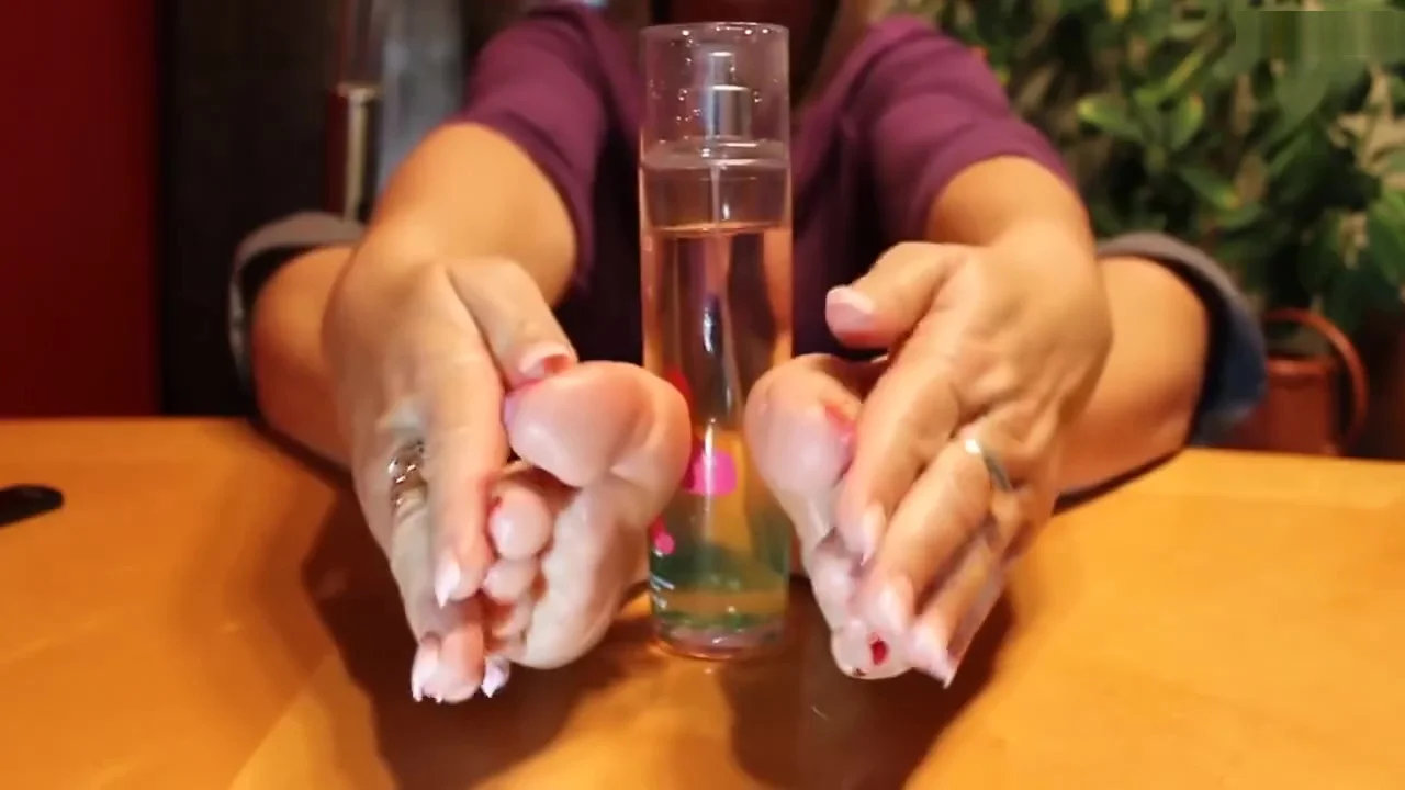Mature footjob on bottle