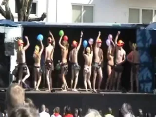 Naked on stage 5