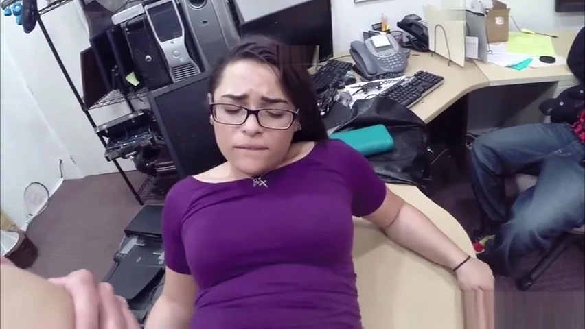 Gorgeous Latina babe gets fucked for some cash in the pawnshop