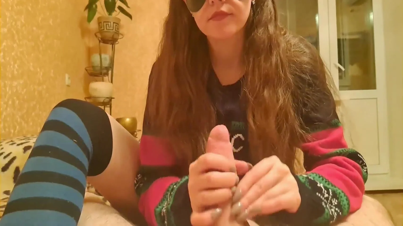 Ivypoisonsex Does Handjob On A Shristmas (shristmas Pleasure) 15 Min