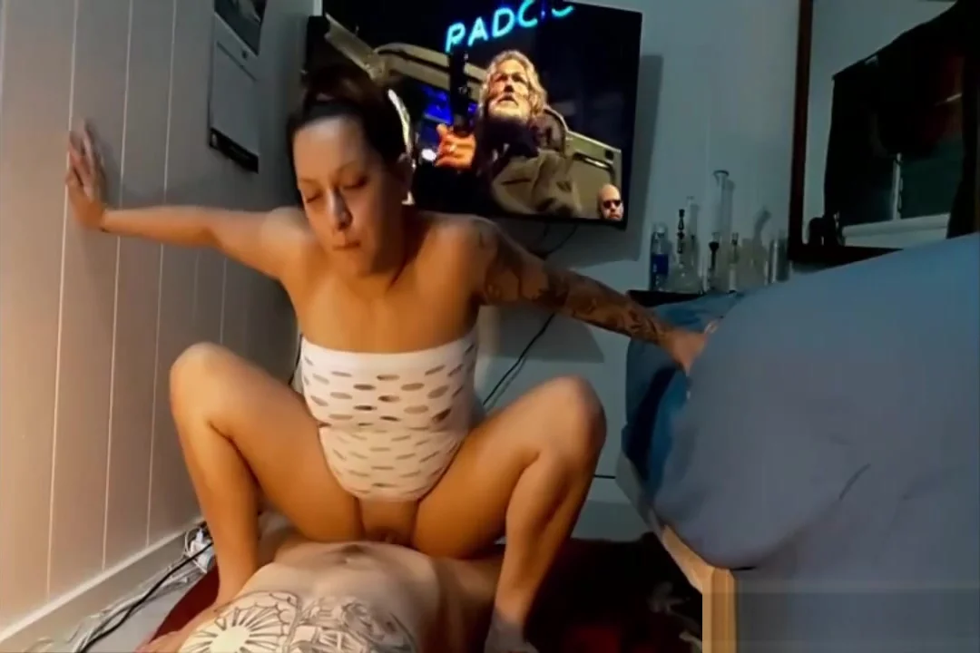 Busty Milf Slut Fucks Internet Hookup Guy