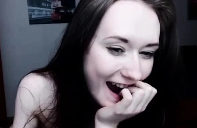 Skinny Romanian Amateur on Webcam