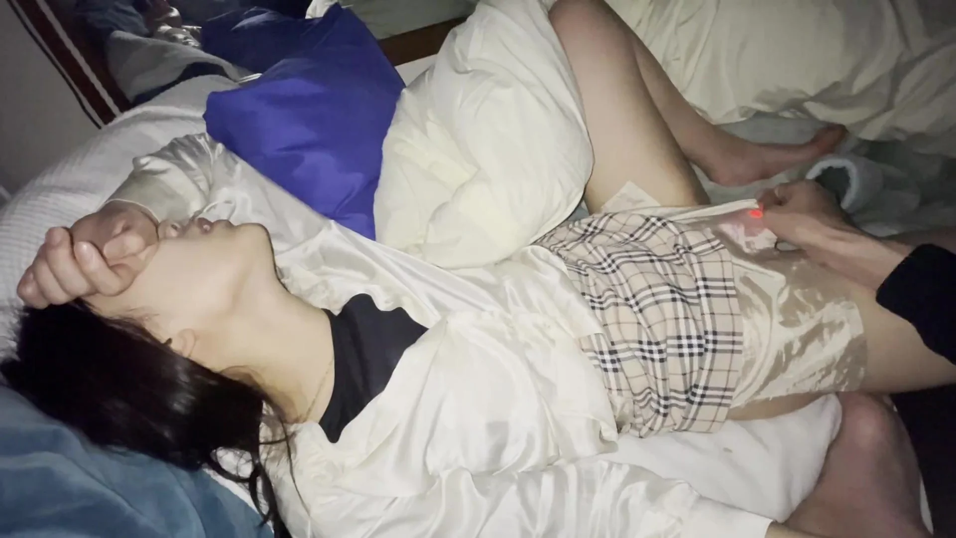 Make Her Orgasm With Japanese Sex Toy