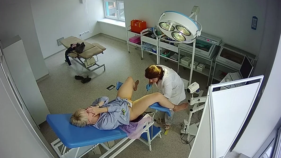 Hidden - Gynecological Examination 01 - Young Old