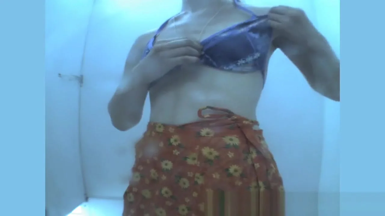 Incredible Beach, , Changing Room Video Show