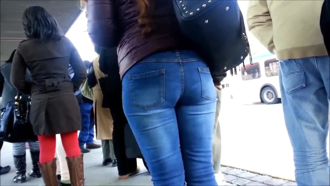ASS WAITING FOR THE 108 BUS!!!
