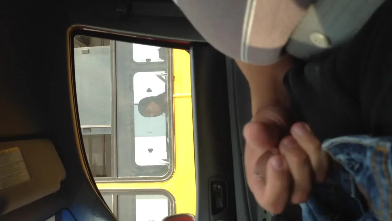 Another senorita on the bus