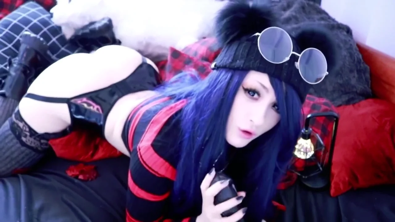 Goth Slut Explores Her Ass With Big Toys