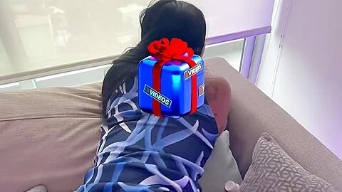 My Step Mom Stucks In Couch And I Fuck Her Ass. English Subtitles